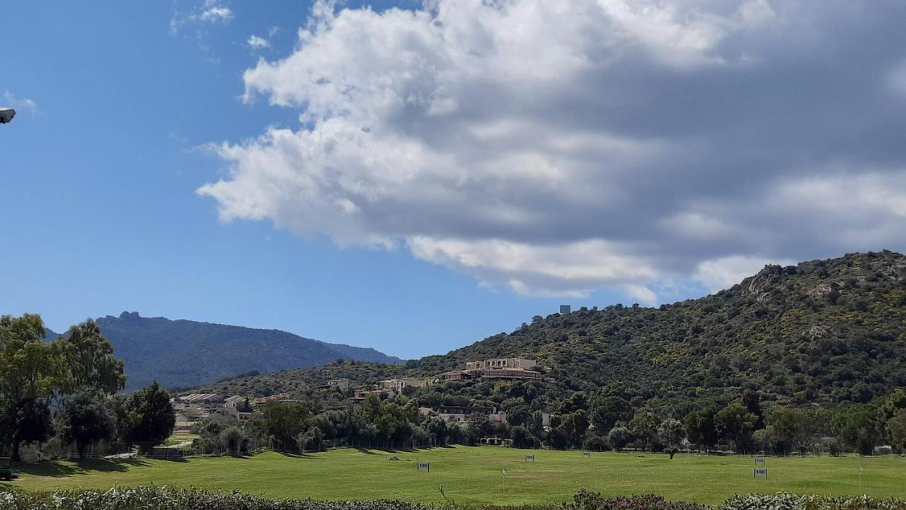 Golf & Sea Residence Is Molas Pula Bagian luar foto