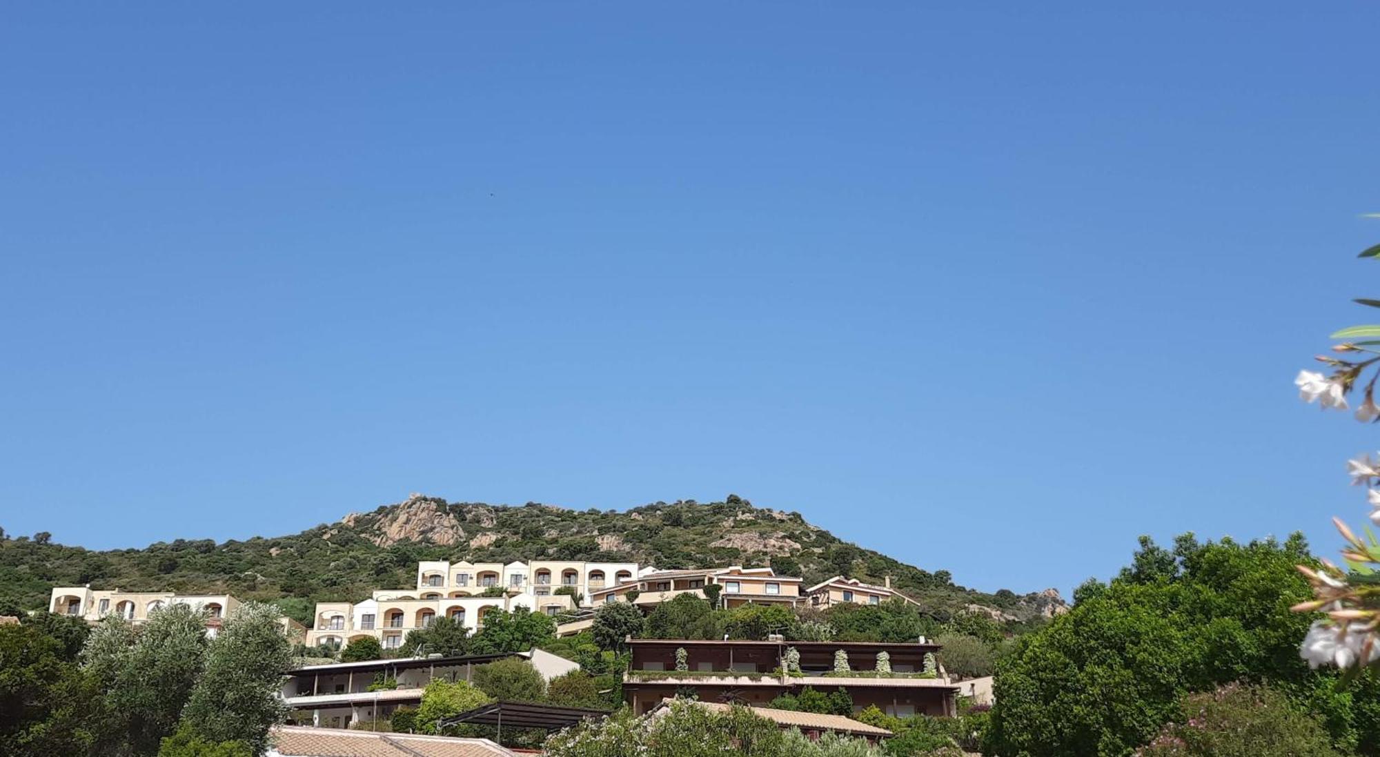 Golf & Sea Residence Is Molas Pula Bagian luar foto